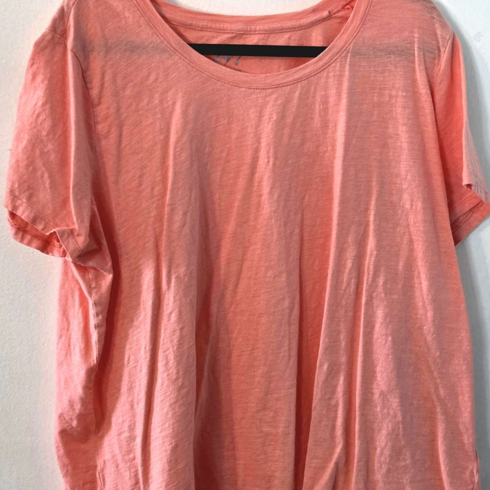 Maurices Coral Short Sleeve Tee